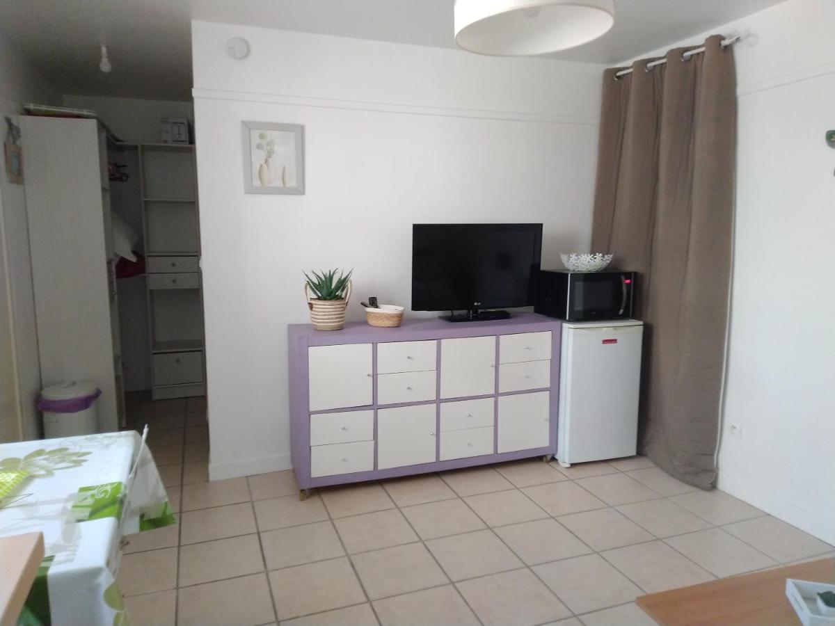 Studio Neuf Climatise Proche D'Agde Bessan Exteriér fotografie